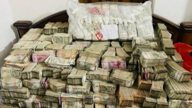 Photo of BJP विधायक विरुपक्षप्पा को विशेष अदालत ने 5 दिन की लोकायुक्त पुलिस हिरासत में भेजा