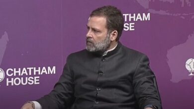 Photo of बजट सत्र के दूसरे चरण का आगाज हंगामेदार रहा, राहुल से माफी की हुई मांग