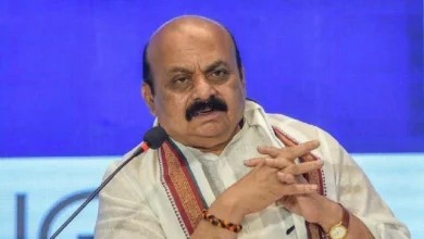 Photo of कर्नाटक सरकार ने कर्मचारियों के वेतन में 17 फीसदी का इजाफा करने का एलान किया..