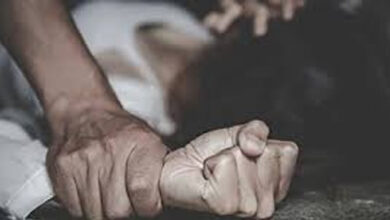 Photo of आगरा में 15 साल की किशोरी से दरिंदगी का मामला आया सामने, रेप के बाद उसका गला घोंटा