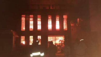 Photo of दिल्ली के बदरपुर इलाके में देर रात 2 मंजिला इमारत में भीषण आग, पढ़े पूरी खबर