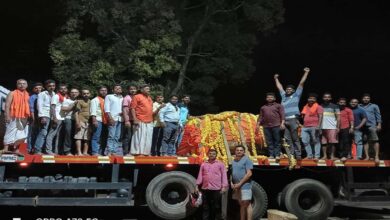 Photo of राम लला की मूर्ति के निर्माण के लिए कर्नाटक से रवाना हुई एक विशाल शिला…