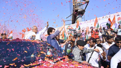 Photo of भाजपा ने प्रियंका गांधी पर लगया आरोप कहा कि यह सनातन धर्म के लोगों का अपमान करने वाला काम है