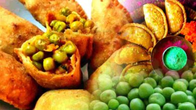 Photo of होली में इस बार चाशनी की मीठी गुझिया की जगह मटर की नमकीन गुझिया करें ट्राई ..