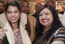 Photo of सुरीली आवाज से श्रोताओं का दिल जीतने वालीं मैथिली ठाकुर बनी पर्यटन विभाग की  ब्रांड एंबेसडर