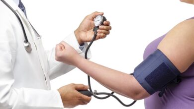 Photo of आइए जानते हैं कैसे कुछ आसान उपाय अपनाकर आप अपने हाई बीपी को कंट्रोल रख सकते हैं…