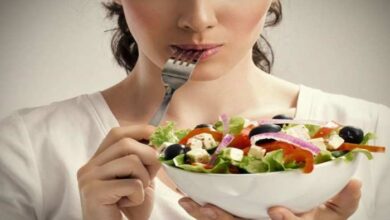 Photo of वजन घटाने के लिए डाइट में सलाद शामिल करना चाहती हैं, तो कुछ बातों का ध्यान रखना जरूरी-