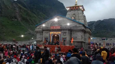 Photo of बारह ज्योतिर्लिंगों में शामिल केदारनाथ धाम के कपाट मंगलवार सुबह 6:20 बजे खोल दिए गए