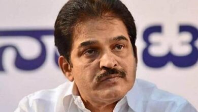 Photo of वेणुगोपाल ने केरल पुलिस से हैकरों के खिलाफ मुकदमा दर्ज कराया ,उनका का कहना है कि गलत उद्देश्यों के लिए कर  रहा फ़ोन