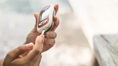 Photo of अक्सर बॉडी हमें ब्लड शुगर के बढ़ने पर कुछ संकेत देती है जिसे समझना जरूरी है…