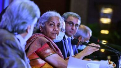 Photo of भारत के मुसलमानों की स्थिति अल्पसंख्यकों का रोना रोने वाले पाक से कई गुणा बेहतर है- निर्मला सीतारमण