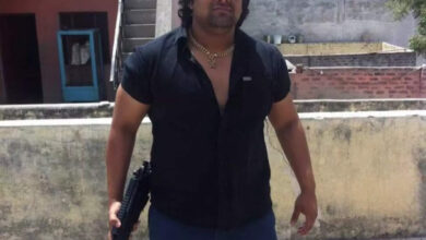 Photo of आईए जानें किस मामले में डीजी जेल संजय बेनीवाल ने दिल्ली उपराज्यपाल वी.के. सक्सेना से की मुलाकात… 