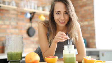 Photo of हेल्‍दी तरीके से वजन बढ़ाने के लिए आप पोषक तत्वों से भरपूर इन 5 वेट गेन स्मूदीज का करें सेवन-