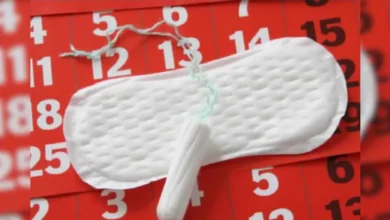 Photo of पीरियड्स के दौरान अस्वस्थ महसूस करना कोई असामान्य बात नहीं, इससे राहत के लिए अपनाएँ ये टिप्स-