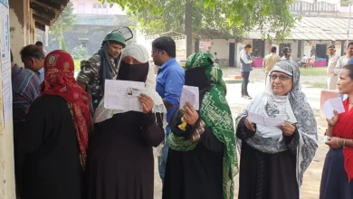 Photo of लखनऊ में चुनाव में सभी मतदाताओं ने वोट डालने में दिखाया जोश…