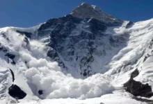 Photo of उत्तराखंड में एक बार फिर ग्लेशियर टूटने से हुआ  हिमस्खलन, पढ़े पूरी खबर