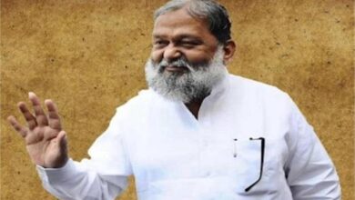 Photo of गृह मंत्री अनिल विज ने घर बैठे बना दिया वेब न्यूज़ पोर्टल! पढ़े पूरी खबर