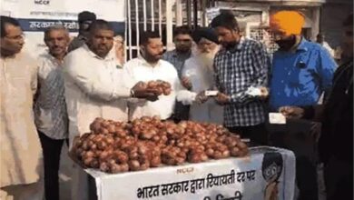 Photo of पंजाब की इस मंडी में आधार कार्ड दिखा कर मिलेगा सस्ता प्याज!
