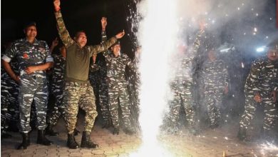 Photo of सीमा पर देश की सुरक्षा में तैनात जवानों ने मनाई दिवाली