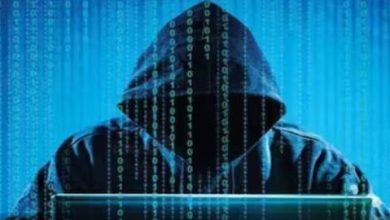 Photo of मुंबई : ‘आपके आधार कार्ड का मिस-यूज हुआ है…’ पुलिसकर्मी बन कर महिला से ठगे लाखों