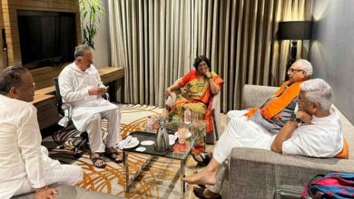 Photo of राजस्थान: अशोक गहलोत के करीबी रामेश्वर दाधीच BJP में शामिल