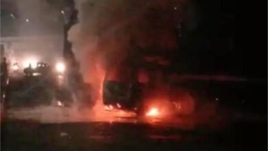 Photo of टोंक के नेशनल हाइवे पर दो डम्परों में भिड़ंत के बाद लगी आग, जिंदा जलने से एक की मौत