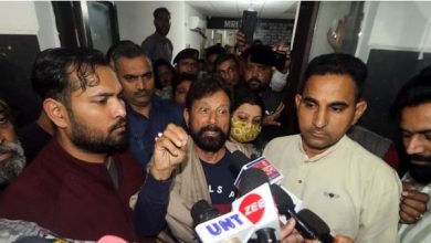 Photo of जम्मू: पूर्व मंत्री लाल सिंह की हिरासत में मनेगी दिवाली, गिरफ्तारी के बाद हुआ हंगामा