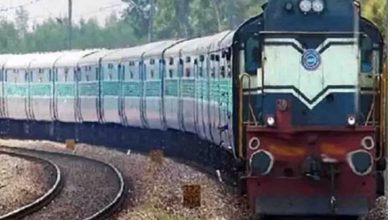 Photo of बरेली: दिसंबर के पहले सप्ताह तक मुंबई की ट्रेनों में सीटें फुल