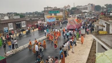 Photo of अयोध्या में बारिश के बीच निकली श्रीराम राज्याभिषेक यात्रा