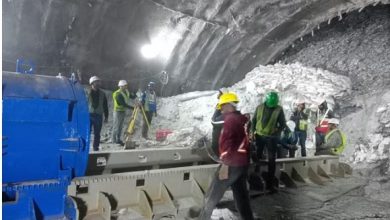Photo of उत्तरकाशी: नई ऑगर मशीन से रेस्क्यू शुरू, 18 मीटर तक डाले दिए पाइप