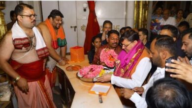 Photo of सीएम धामी ने सिद्धिविनायक मंदिर में दर्शन कर लिया बप्पा का आशीर्वाद