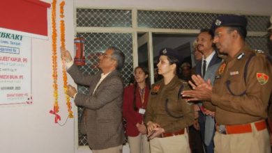 Photo of सोनीपत पुलिस लाइन में ई-लाइब्रेरी का डीजीपी ने किया उद्घाटन, हरियाणा पुलिस की अच्छी पहल
