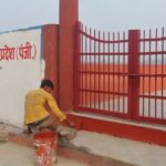 Photo of दिल्ली: छठ पर्व मनाने की तैयारी में जुटे श्रद्धालु, घाटों की सफाई