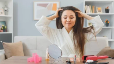 Photo of आप भी चाहते हैं रेशमी और घनी जुल्फें, तो अपनाएं ये तरीके