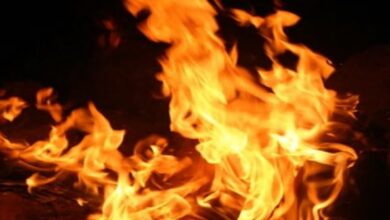 Photo of जम्मू कश्मीर: गांदरबल में गुटलीबाग इलाके मदरसा में लगी आग, मदरसे को पहुंचा भारी नुकसान