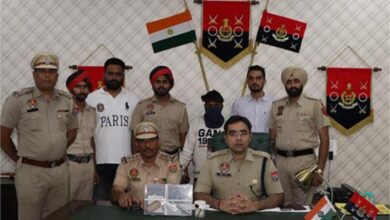 Photo of पंजाब: पुलिस ने 2 साल से भगोड़े आरोपी को हथियारों सहित किया गिरफ्तार