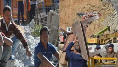 Photo of उत्तरकाशी: मजदूरों ने 11 दिन बाद किया ब्रश, बदले कपड़े…