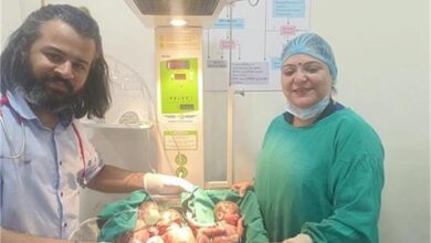 Photo of कुदरत का करिश्मा, महिला ने एक साथ 3 बच्चों को दिया जन्म!