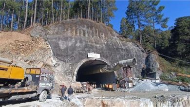 Photo of उत्तराखंड: सुरंग में फंसे कर्मियों को बचाने के विकल्प तलाशने के लिए उच्चस्तरीय बैठक
