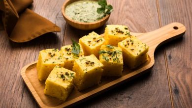 Photo of नाश्ते में वही चीला खाकर हो चुके हैं बोर,तो इस बार ट्राई करें मूंग दाल ढोकला