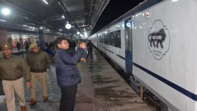 Photo of अयोध्या से अलीगढ़ पहुंची वंदे भारत एक्सप्रेस