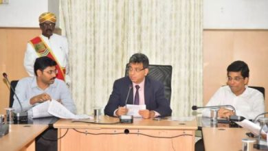 Photo of बेंगलुरु : दुकानों पर 28 फरवरी तक कन्नड़ भाषा में नेमप्लेट होनी चाहिए