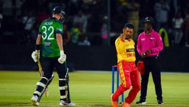 Photo of जिंबाब्‍वे ने आयरलैंड को पहले टी20 में आखिरी गेंद पर एक विकेट से हराया