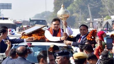 Photo of राजस्थान के नए सीएम भजनलाल शर्मा की कार सड़क से नीचे उतरकर नाले में गिरी, बाल-बाल बचे