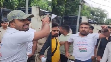 Photo of मनीष कश्यप को पटना हाईकोर्ट से जमानत के बाद आर्थिक अपराध कोर्ट ने भी दी राहत