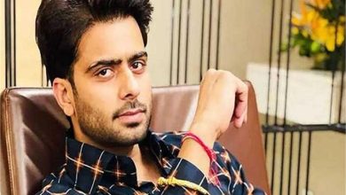 Photo of पंजाबी सिंगर मनकीरत औलख के करीबी पर कनाडा में फायरिंग