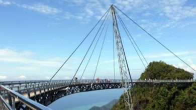 Photo of 2000 फीट की ऊंचाई पर बना हुआ है ये पुल, इस वजह से है दुनिया में सबसे अनोखा!
