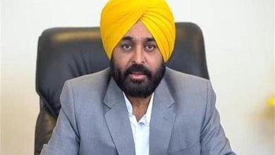 Photo of सरकारी स्कूलों में जमीन पर न बैठे कोई विधार्थी, CM मान ने शिक्षा विभाग को दिए आदेश