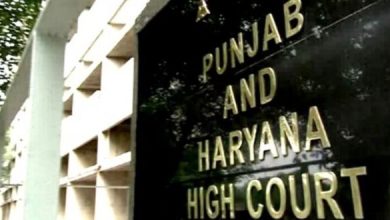 Photo of पंजाब : हाईकोर्ट ने लाल-नीली बत्ती लगाने पर पंजाब सरकार को नोटिस किया जारी