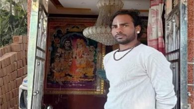 Photo of बिहारः गोपालगंज में 5 दिन से लापता शिव मंदिर पुजारी की हत्या, गर्दन पर मारी गोली